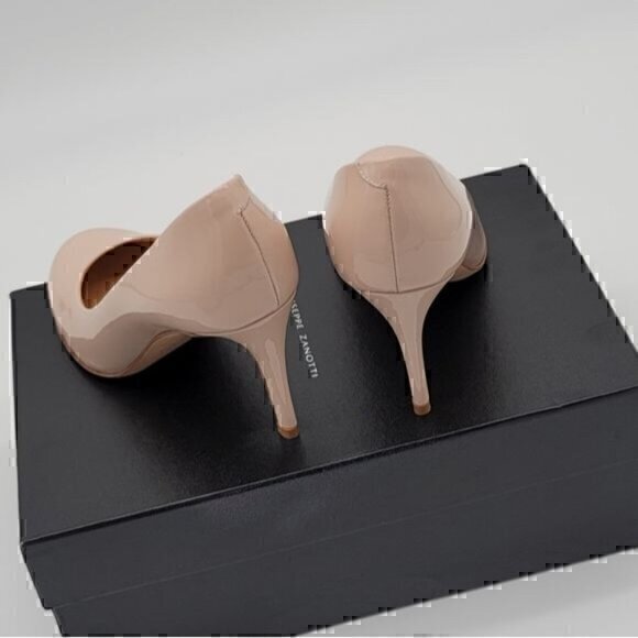 GUISEPPE ZANOTTI NUDE LEATHER PUMPS - Picture 8 of 8